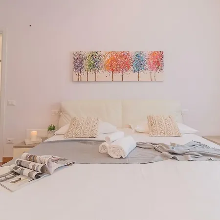 Alexis House * Βαρένα